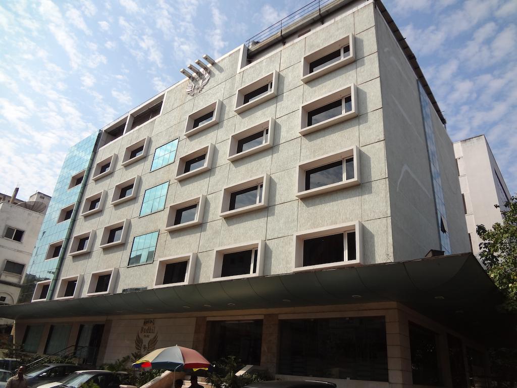 Hotel Budhil Park Visakhapatnam Zewnętrze zdjęcie