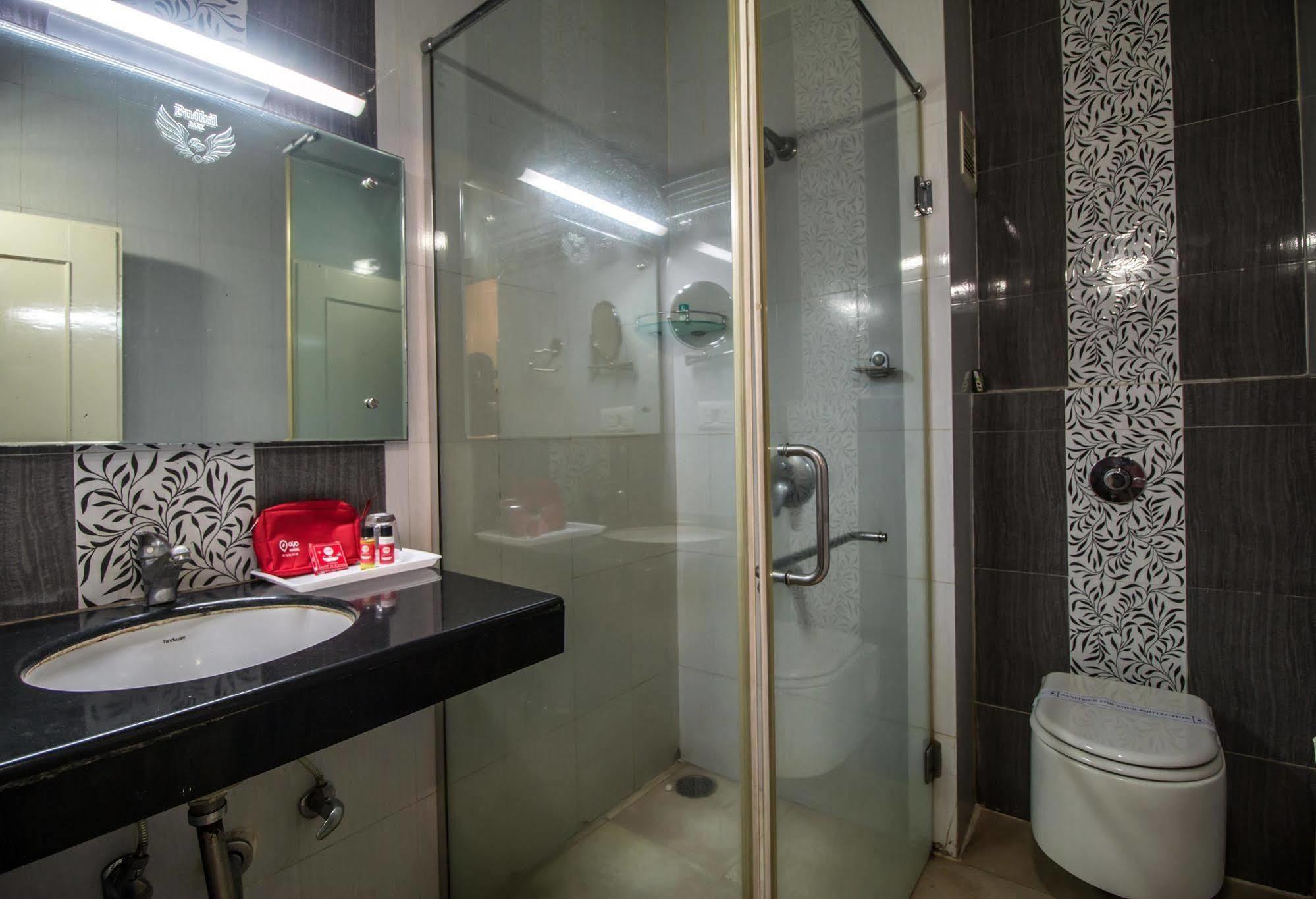 Hotel Budhil Park Visakhapatnam Zewnętrze zdjęcie