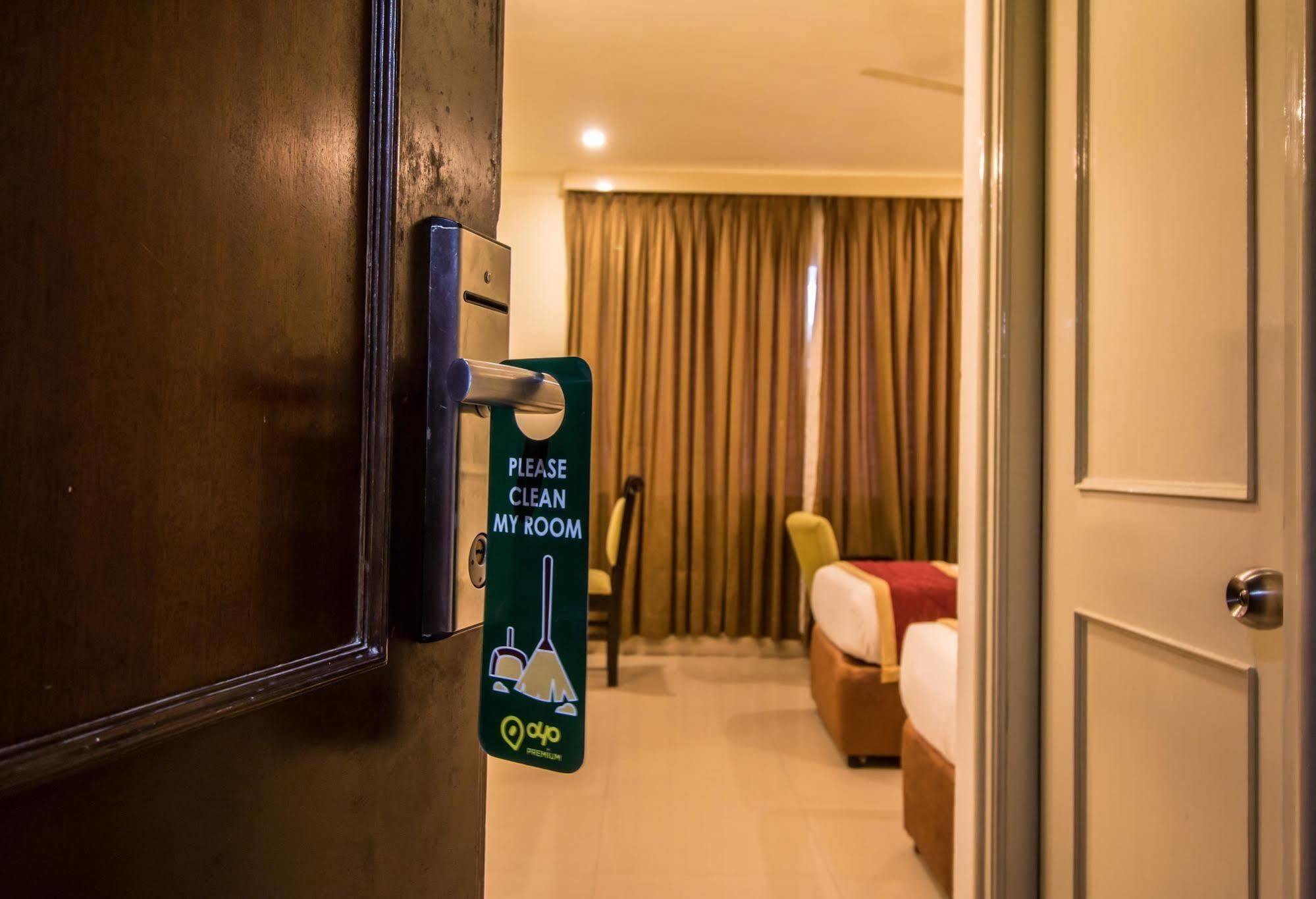 Hotel Budhil Park Visakhapatnam Zewnętrze zdjęcie